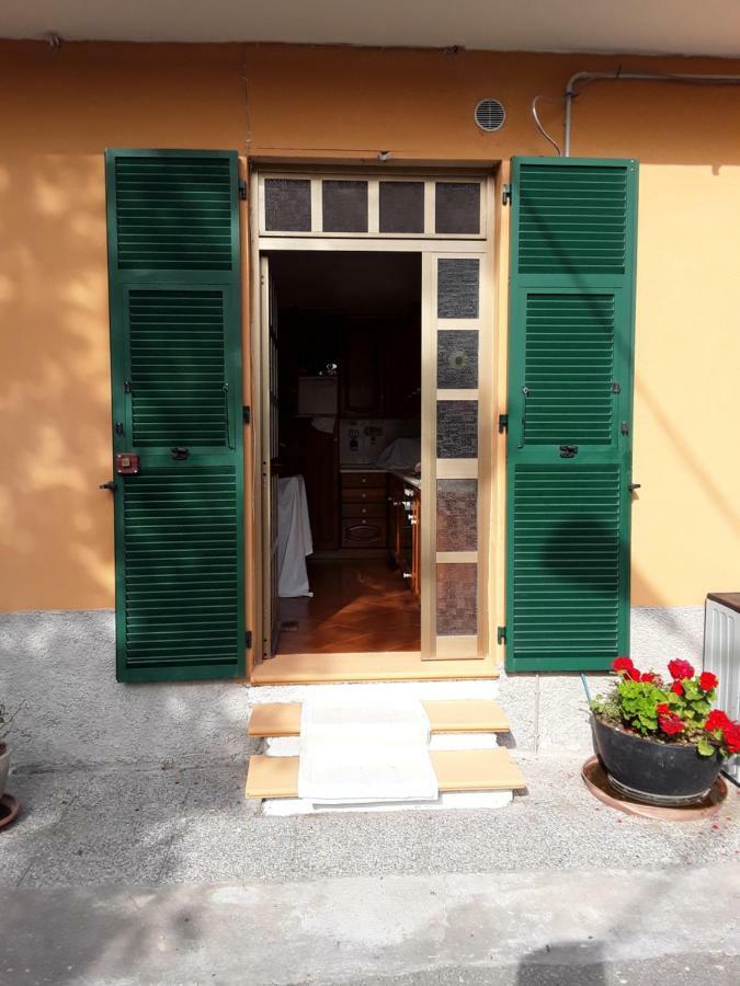 Apartamento Olgatan Deiva Marina Exterior foto